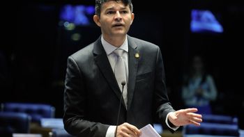 Medeiros propõe lei obrigando fábricas a informar quantidade de açúcar no rótulo de refrigerantes