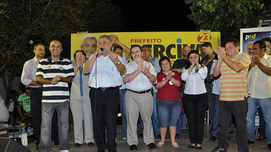 Percival diz que unirá cidade e anuncia construção de UPA e internet grátis nas praças