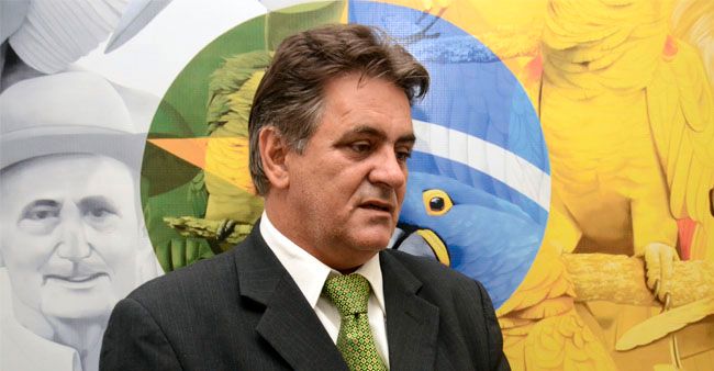 Milton Mutum solicita o fim da lei da sabatina