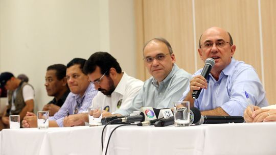Riva discorda do TSE mas não contesta decisão