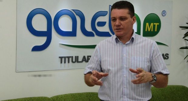 Carlos Vanzeli apresenta metas e reafirma que concurso público será realizado este ano