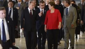 Dilma e Putin assinam acordos bilaterais em Brasília