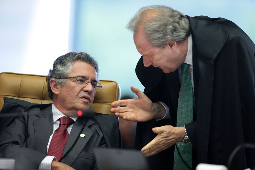 Após 11 horas de julgamento,  Lei da Ficha Limpa é aprovada com inovações