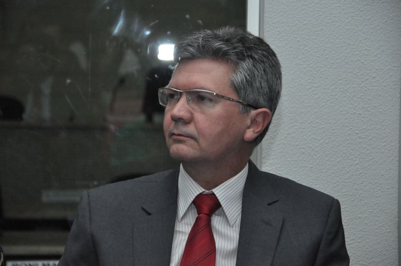 Sem anunciar nada concreto, secretário diz esperar concurso para aumentar efetivo policial