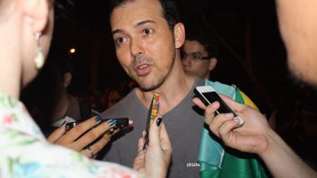 "Estou aqui como cidadão", diz Lúdio Cabral em ato pela qualidade do transporte coletivo em Cuiabá
