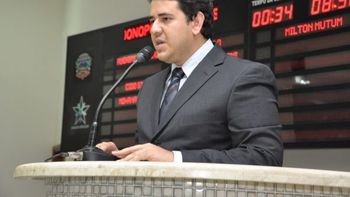 Ibrahim defende desburocratização da lei para contratação de serviços básicos