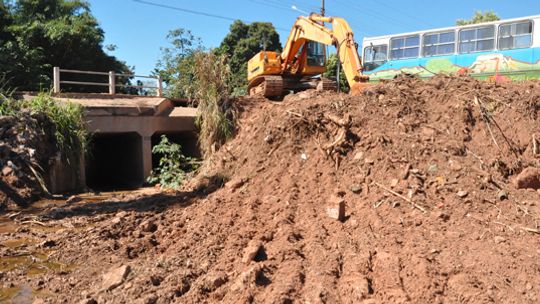 Obra de canalização do Canivete é 'lançada' novamente, mas com R$ 10 milhões a menos.