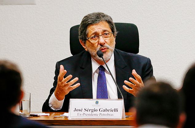 Gabrielli admite que Abreu e Lima está saindo cara e nega negociata em Pasadena