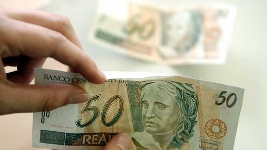 Após anos de silêncio e já sem cargos na Prefeitura, grupo decide 'defender' o passe-livre