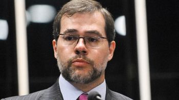 Toffoli nega recurso e mantém veto a salários acima do teto