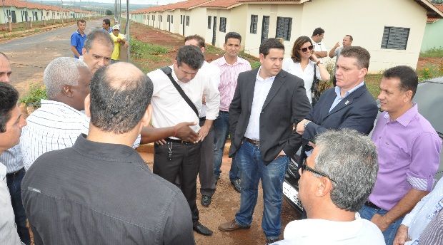 Sanear espera resolver em três meses problema que impede entrega de quase mil casas populares