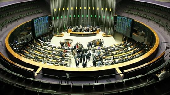 Câmara aprova redução a zero a alíquota do PIS/Pasep e da Cofins para transporte coletivo
