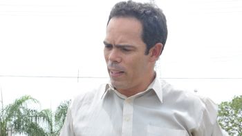 Cadidé evita críticas a Jailton e diz que ainda avalia candidatura à presidência da Câmara