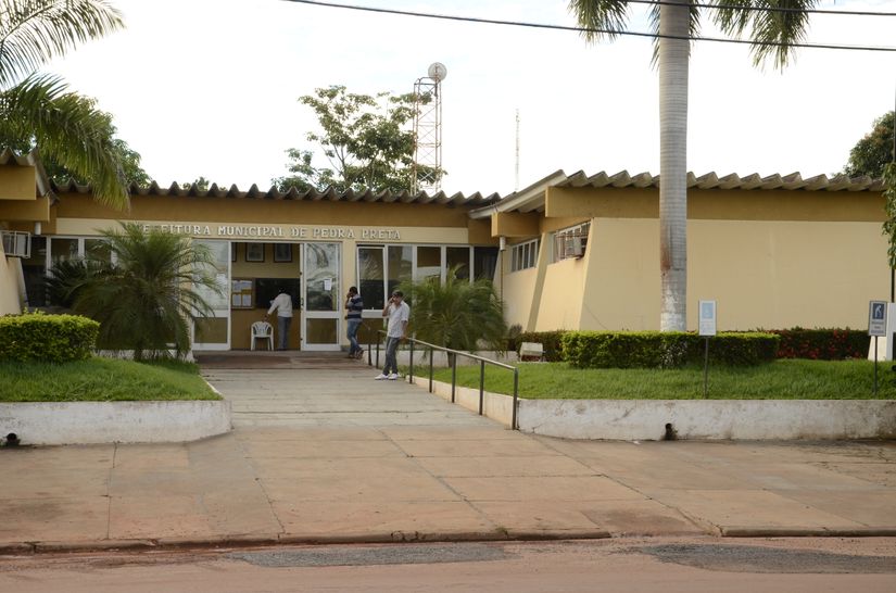 TCE analisou falhas no envio de prestação de contas de 2013 de Pedra Preta