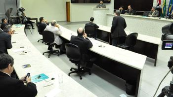 Vereadores realizam Sessões Extraordinárias para projetos de última hora