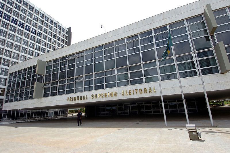 Tribunal Superior Eleitoral (TSE) espera concluir apurações até às 22h  