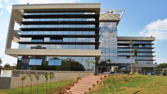 Aprosoja oferece bolsas de estudo e auxílio à pesquisa