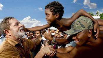 Lula começa a se articular para substituir Dilma em 2018