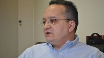 Pedro Taques é o único governador do Brasil a defender impeachment de Dilma
