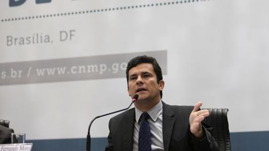 Juiz abre ação penal contra Costa, Youssef e dirigentes da OAS