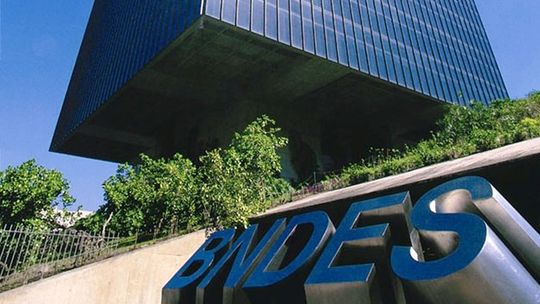 Empréstimo do BNDES a país estrangeiro pode ter controle do Senado