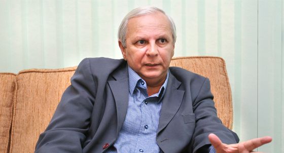 João Malheiros deixa a Cultura e se coloca à disposição do PR para o pleito de 2012