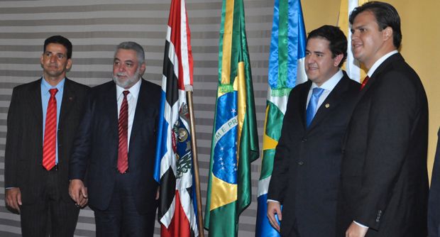 Ibrahim é eleito presidente da Câmara e Percival assume Prefeitura prometendo 'muito trabalho'