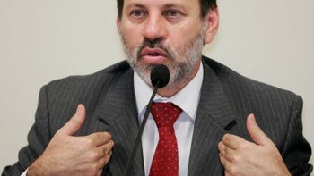 Barbosa revoga trabalho externo para Delúbio Soares