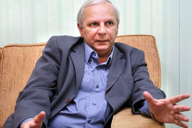 Malheiros quer que Bezerra se retrate após declaração de que Cuiabá só teve 'prefeito meia boca'