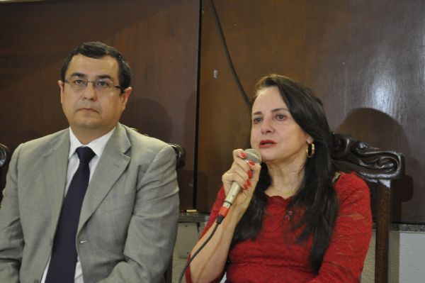  Serys Slhessarenko deixa o PT, diz  que o partido é machista e declara voto em Mauro Mendes