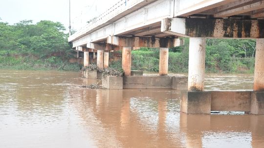 Prefeitura vai construir nova ponte sobre o Rio Vermelho ainda nesta gestão, garante Muniz