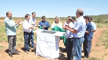 Empresa chega, mas falta de infraestrutura básica vem logo atrás