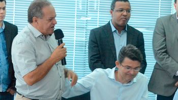 Políticos enfatizam protagonismo de Medeiros durante visita do ministro