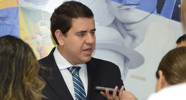 Câmara fará sessão extraordinária na segunda-feira para votar projetos urgentes