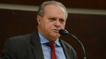 Presidente da Câmara de Vereadores se recusa a informar população sobre PCCS