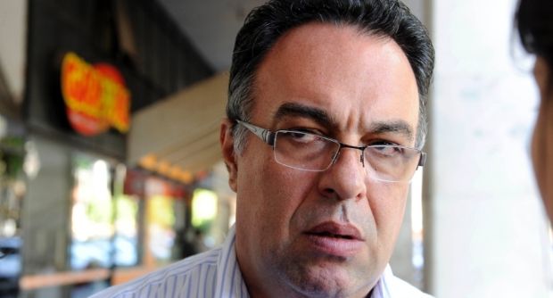 André Vargas oficializa pedido de desfiliação do PT