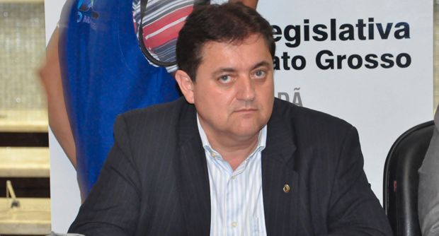 Resende diz que ligação com PSC, que apoiou Percival, o impediu de aparecer em campanha de Ananias