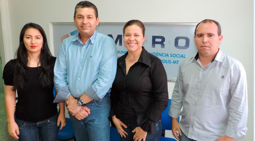 Roberto Carlos assume direção do Impro 