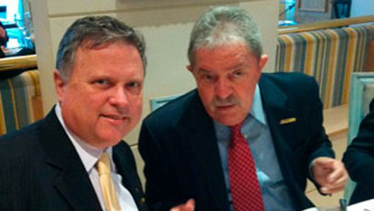 Senador Blairo Maggi encontra ex-presidente Lula em São Paulo