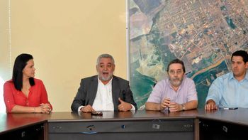 Ana Carla pede que Câmara agilize votação do PCCS da Educação