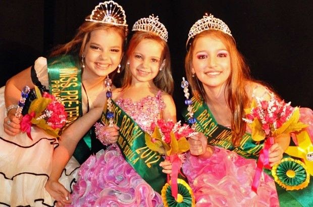 Mato-grossense de apenas 5 anos é eleita Mini Miss Brasil