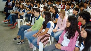 Novos eleitores são foco de palestras em escolas de Rondonópolis