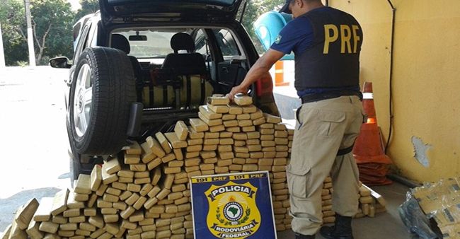 Motorista de Rondonópolis é preso com 300 kg de maconha na BR-174