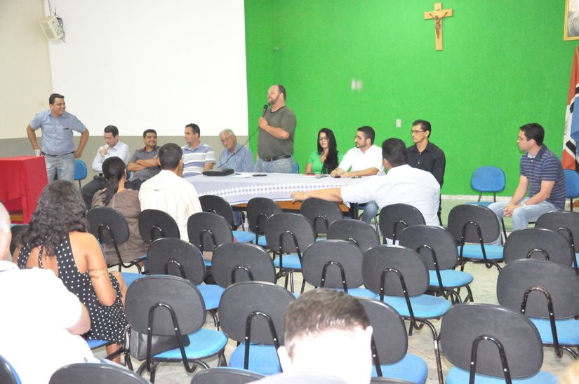 PV articula candidatura de Agnelo para estadual