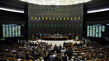Câmara retoma votação do projeto da terceirização na terça-feira