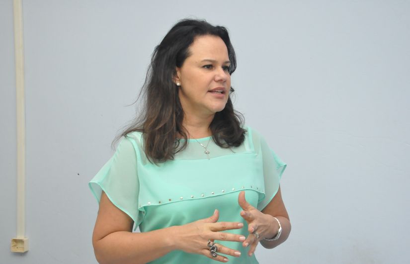 Ana Carla diz que pretende fazer gestão educacional de resultados na secretaria de educação
