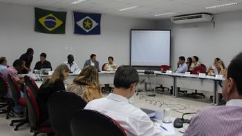 Estado quita R$ 120 milhões em dívidas na Secretaria de Educação