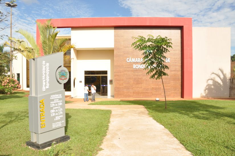 Vereadores já evitam sede da Câmara para escapar de 'romaria de pedintes' em Rondonópolis