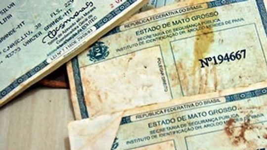 Depois de títulos serem encontrados em VG, mesários são treinados para identificar documentos falsos
