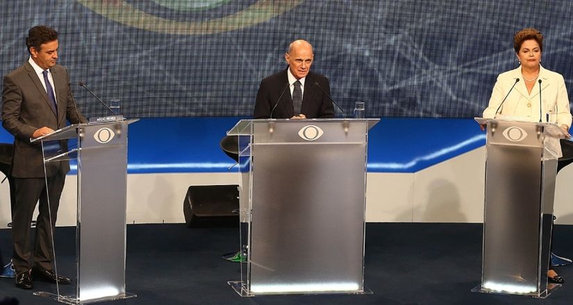 TV Bandeirantes faz hoje primeiro debate do segundo turno com Dilma e Aécio